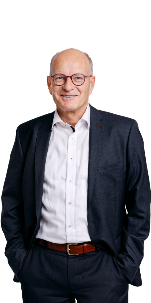 Martin Alius ist Inhaber der Kanzlei Alius in Ravensburg und als Steuerberater und Wirtschaftsprüfer tätig.